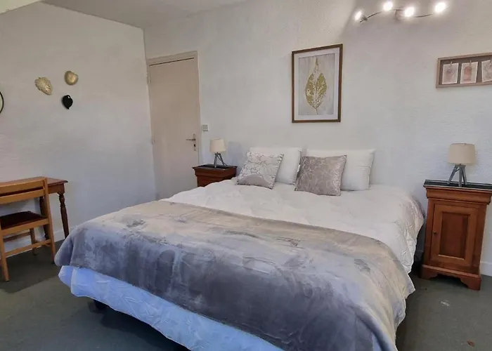 Résidence Ma Vallée Pensión Us (Val-d'Oise)